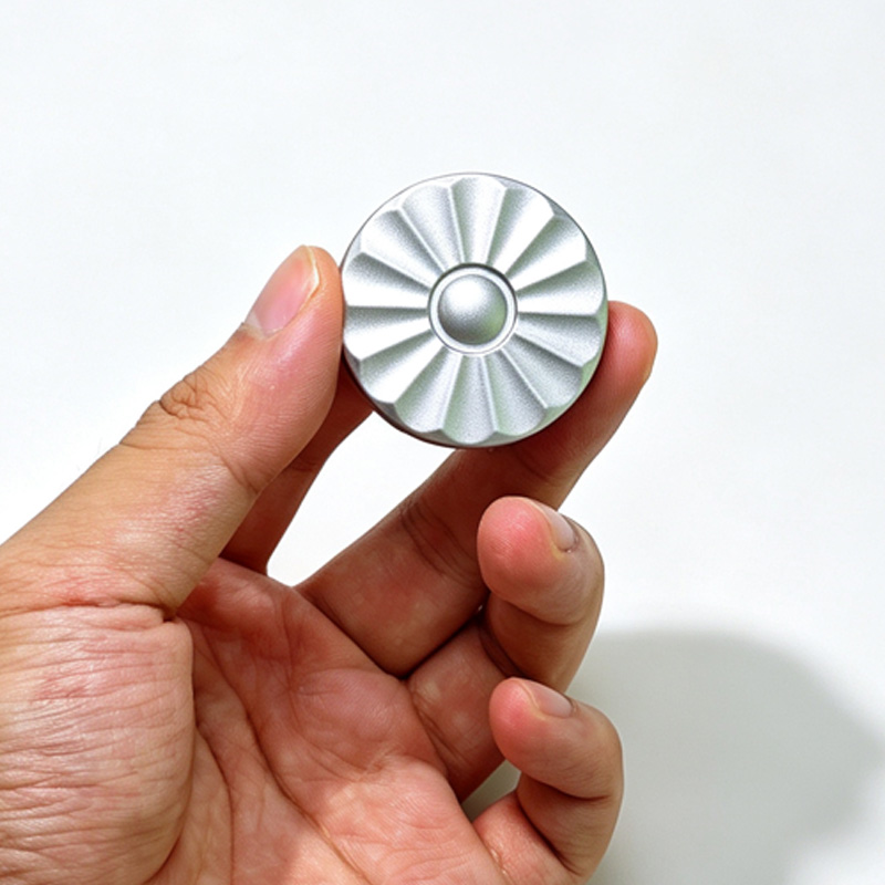 Cool Office Tech Gadgets - Juguete Giratorio Magnético Táctil Antiestrés para